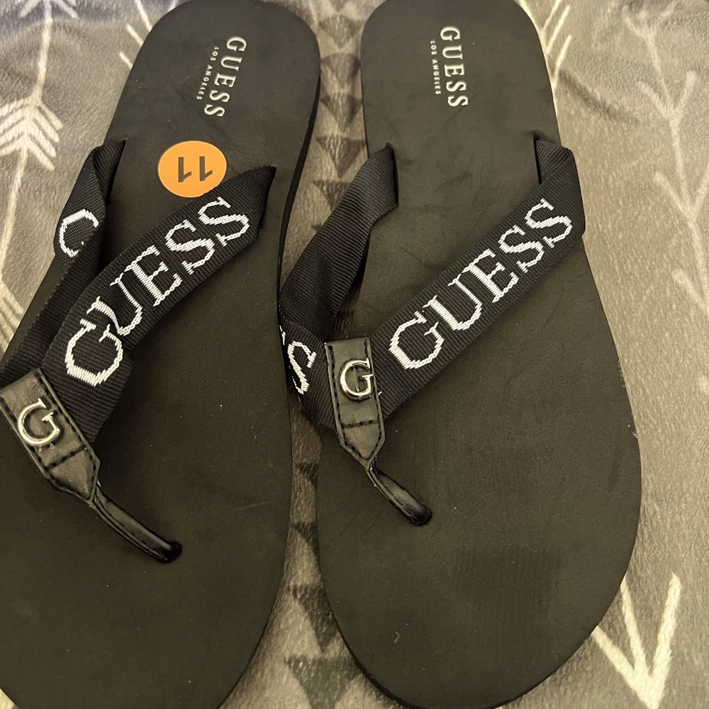 GUESS flip flops Size 11